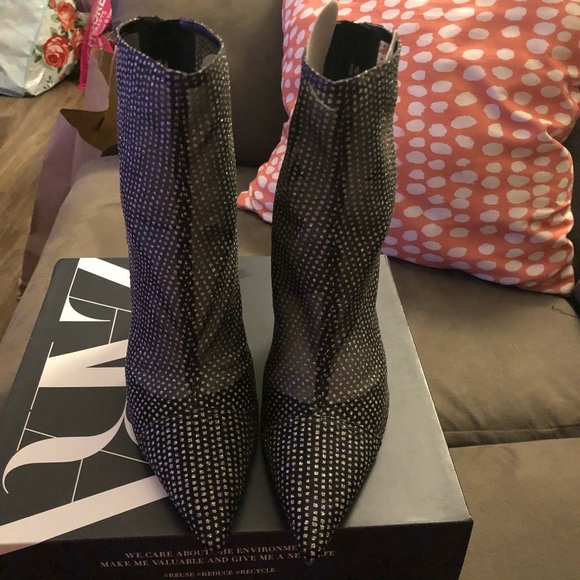 Used Zara Sparkly Mesh booties SZ 6.5 - Picture 2 of 13